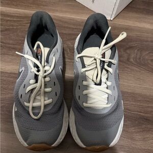 Nike Gray and Cream Casual Running Shoes